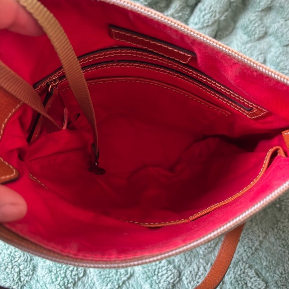 Dooney & Bourke Quilted Signature Logo Purse Bag Tan Brown Clean - Picture 5 of 5